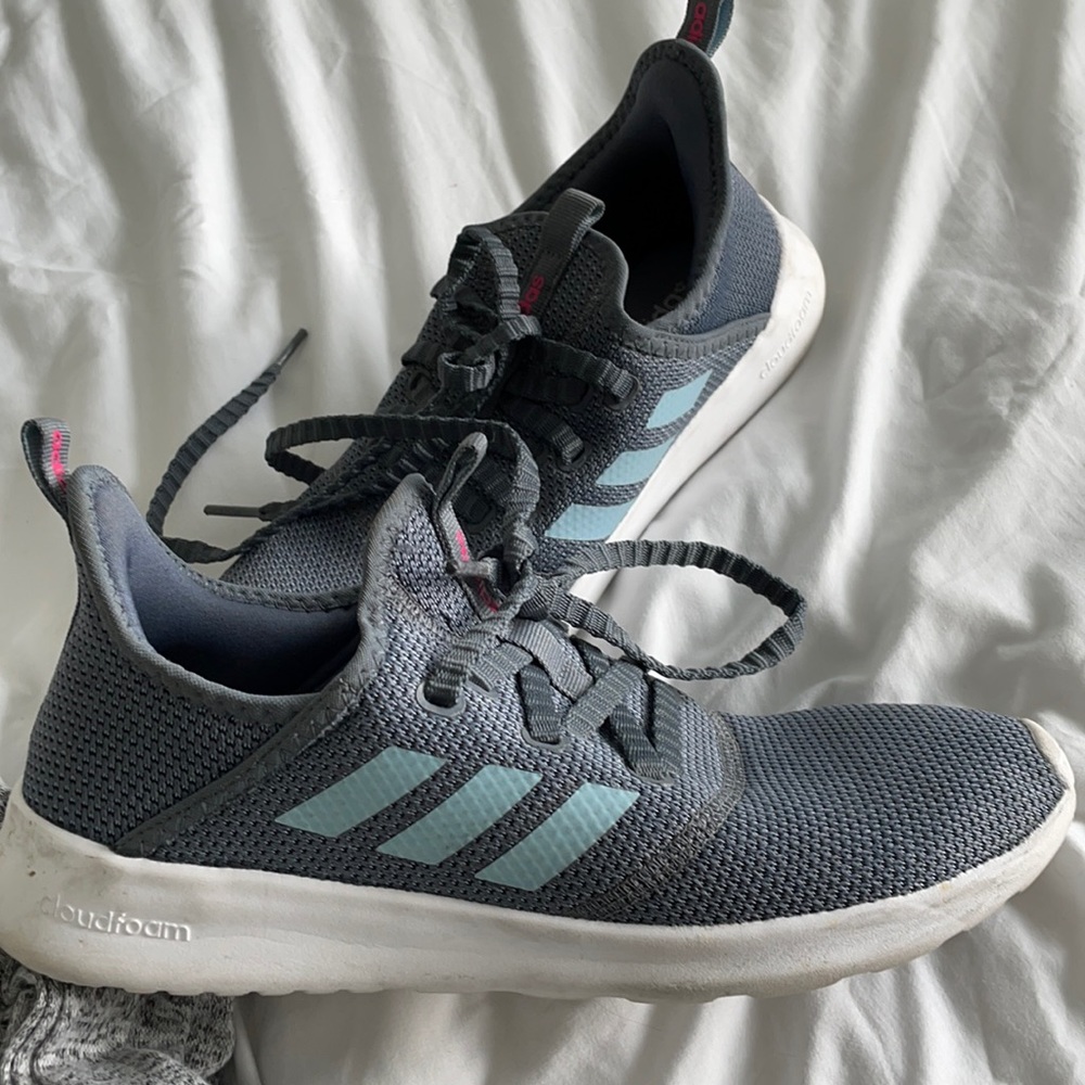 Adidas tennis shoes